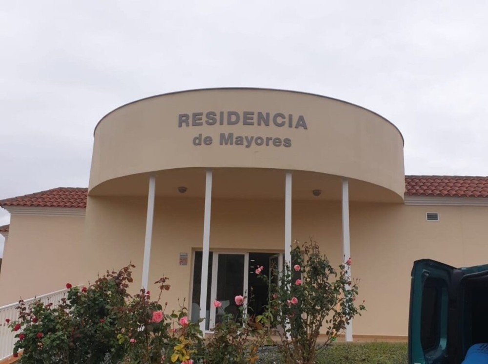 Residencia De Mayores Albanchez